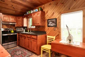 River Cottage, Chestertown - Image 5