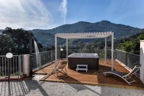 Duca House Small, Jacuzzi, Ferry Discount - Image 4