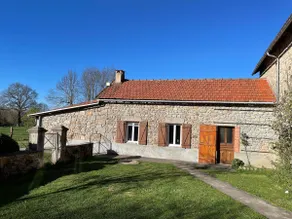 Small house in the countryside - Image 2