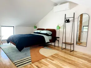 Downtown Ithaca New Build – Award-Winning Stay - Image 5