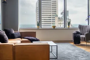 Luxury High-Rise 1000 sqft with views and sky pool - Image 5