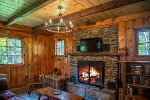 Rustic Cabin: 8 min to Stratton 10 min to Mt. Snow - Image 2