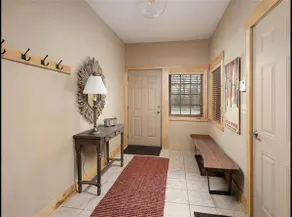Mountain top Southwind townhouse ski-in / ski-out - Image 2
