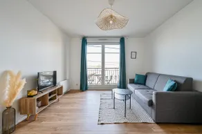 Le Cosy Paddock - Balcony - Near Station - Paris - Image 2