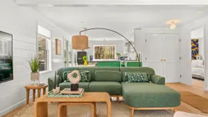 Stylish Shales Brook Cottage-Cozy up to happiness - Image 4