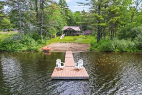 Quiet lake front home with private shoreline - Image 3