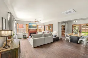 The Cedar -Cozy & Clean /XL Yard/Disney/LGB/Pet Ok - Image 4