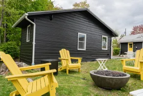 Campfire Cottage Fireplace, fire pit & no chores! - Image 3