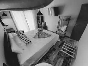 K.T. Deluxe Apartment - Image 5