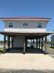Bayouside fishing camp with private launch - Image 2