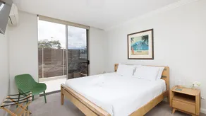 Aura 2 bedroom apartment with rooftop hot tub - Image 5