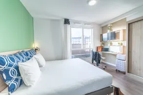 Aparthotel - Studio Double near Tram Les Carmes - Image 2