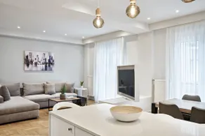 Appartement spacieux de 2 chambres, idéalement situé à proximité du Divani - Image 2