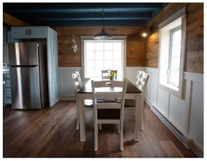 Biscuit Box Cottage in the heart of Brigus - Image 2
