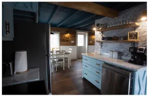 Biscuit Box Cottage in the heart of Brigus - Image 3