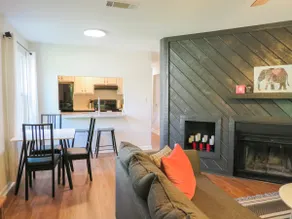 Chic duplex close to SRP Park, MD, & DT Augusta. - Image 3