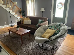 Charming 2 BR 1BA Cape in Perfect Location - Image 2