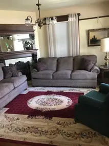 Charming older 3-bedroom home with free parking. - Image 3