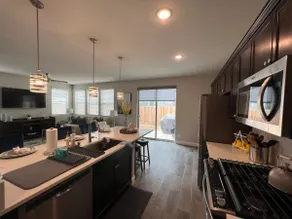 Modern 3 BD home in gated community w/pool access - Image 2
