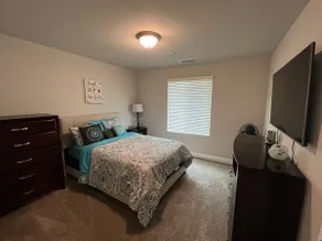 Modern 3 BD home in gated community w/pool access - Image 5