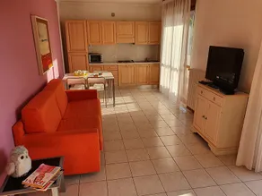 Gardapalace - Trilo Exec. Garden - Image 5