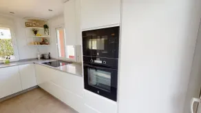 Beautiful 3 bed on golf resort - Image 4
