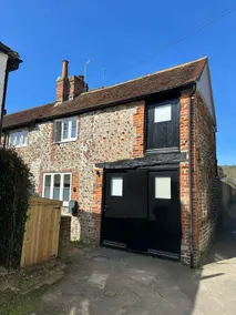 14th century Rose cottage, Centre of Alfriston By Air Premier - Image 2