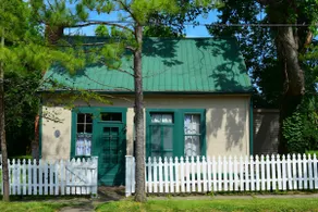 1790s cottage in Millersburg - Image 2