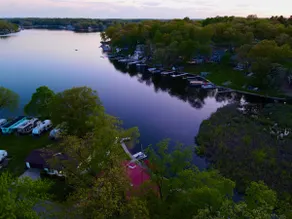 The Laid Back Lake Shack on Jimmerson - Image 4