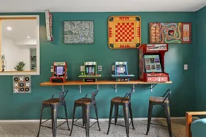 The Red Lodge - Unique Gem Near Lakes with Game Room and Hot Tub! - Image 2