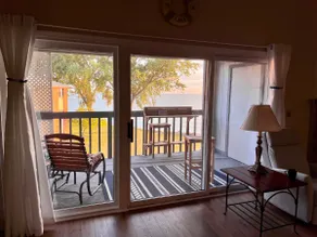 Lake Erie Retreat - Image 4