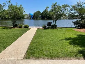 Lakefront Views | Massage Chair | Fireplace | BBQ - Image 3