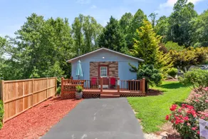 1-Bedroom Get-Away in Smoky Mountains! - Image 3