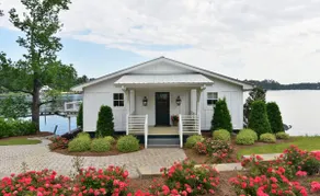 Lake Life Retreat 3BR Home w/ 2 Kitchens & Docks - Image 2