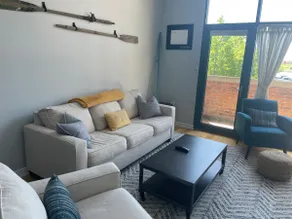 Lake Front in The Oar House - Image 3
