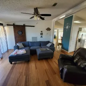 Lake Shenanigans Inn- Private Lake with a bar - Image 3