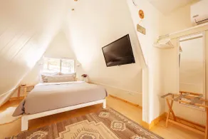 Romantic AFrame*Private Trail*Wood Fire*Stargazing - Image 5