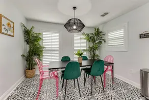 2680- Sleeps 9, Riverside, Great Pet & Family Home - Image 2