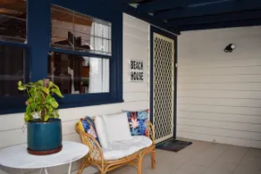Wollongong Beach House Living. - Image 3