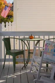 Pool and walking distance to beaches! Amenities! - Image 5
