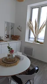 Charming house, possibility to book meals - Image 2