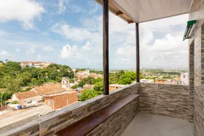 House with a view of the sea in Olinda - Image 2
