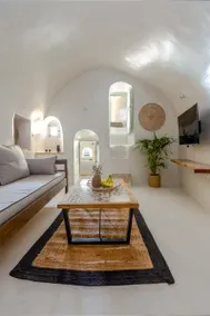 Sea View Castle Suite with indoor hot tub - Image 3