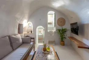 Sea View Castle Suite with indoor hot tub - Image 2