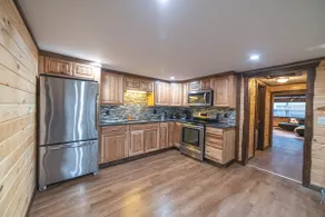 Fully renovated cabin in the heart of Irons - Image 2