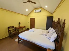 Cottage near the beach - Image 5
