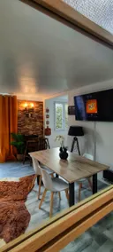 bright, cozy and quiet apartment close to the metro - Image 3