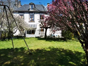 Village house in the heart of the village, close to all amenities - Image 2
