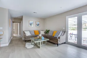 New Contemporary 3 Bedroom w/ Patio close to DTLA - Image 3