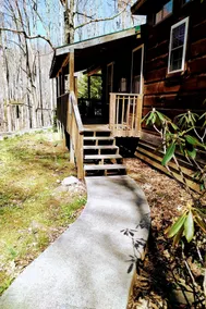 Hilltop Cabin - Image 2